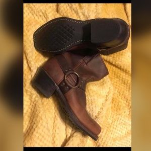 Frye women’s boots